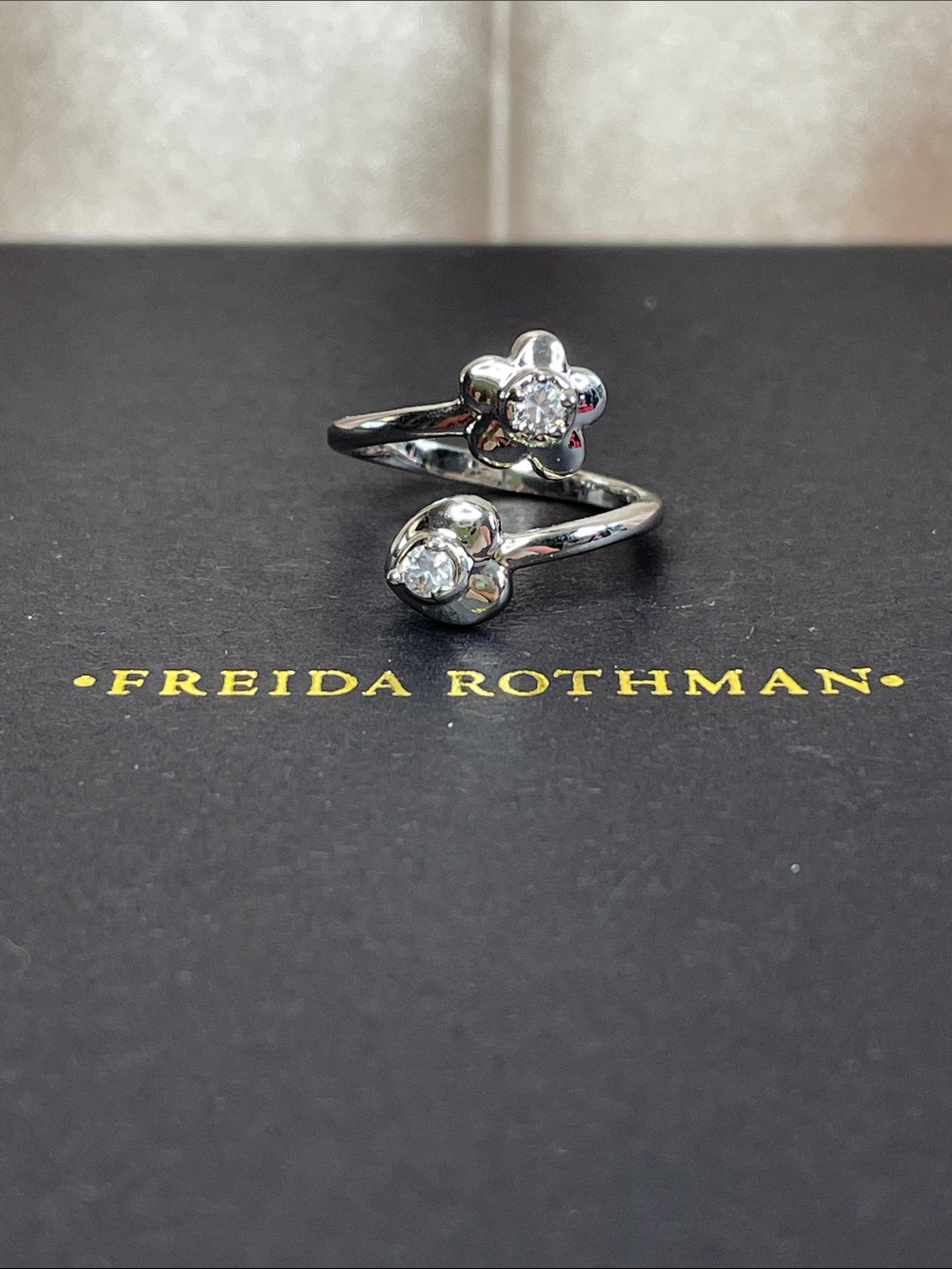 Freida Rothman VAULT Brass Silver Flower/Heart Adjustable Ring - NWT $69 MSRP